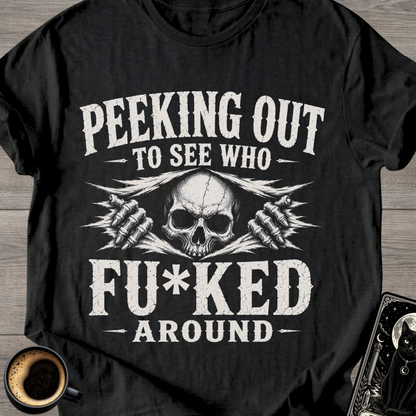 Skull 'Peeking Out' T-Shirt